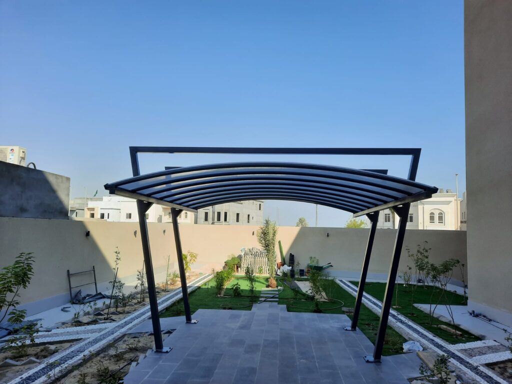 مظلات بولي كربونيت في الرياض