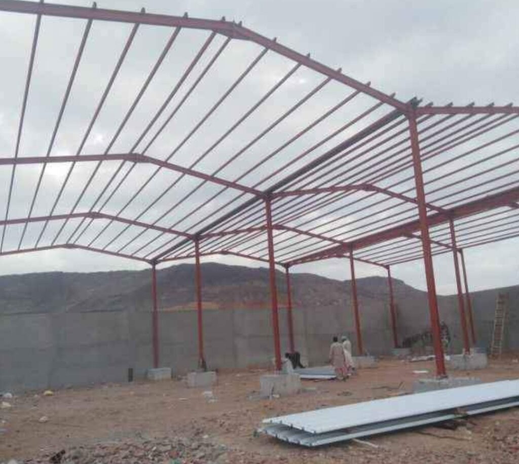 هناجر حديد في الرياض